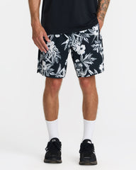 Hawaii Yogger Stretch 17" Shorts - Black Floral