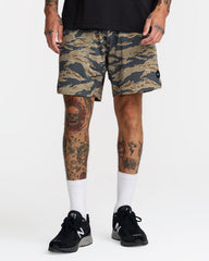 Yogger Recover 17" Shorts - Tiger Camo