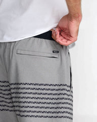 Yogger Stretch Contrast 17" Short - Heather Grey