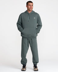 VA Essential Sweatpant - Balsam Green