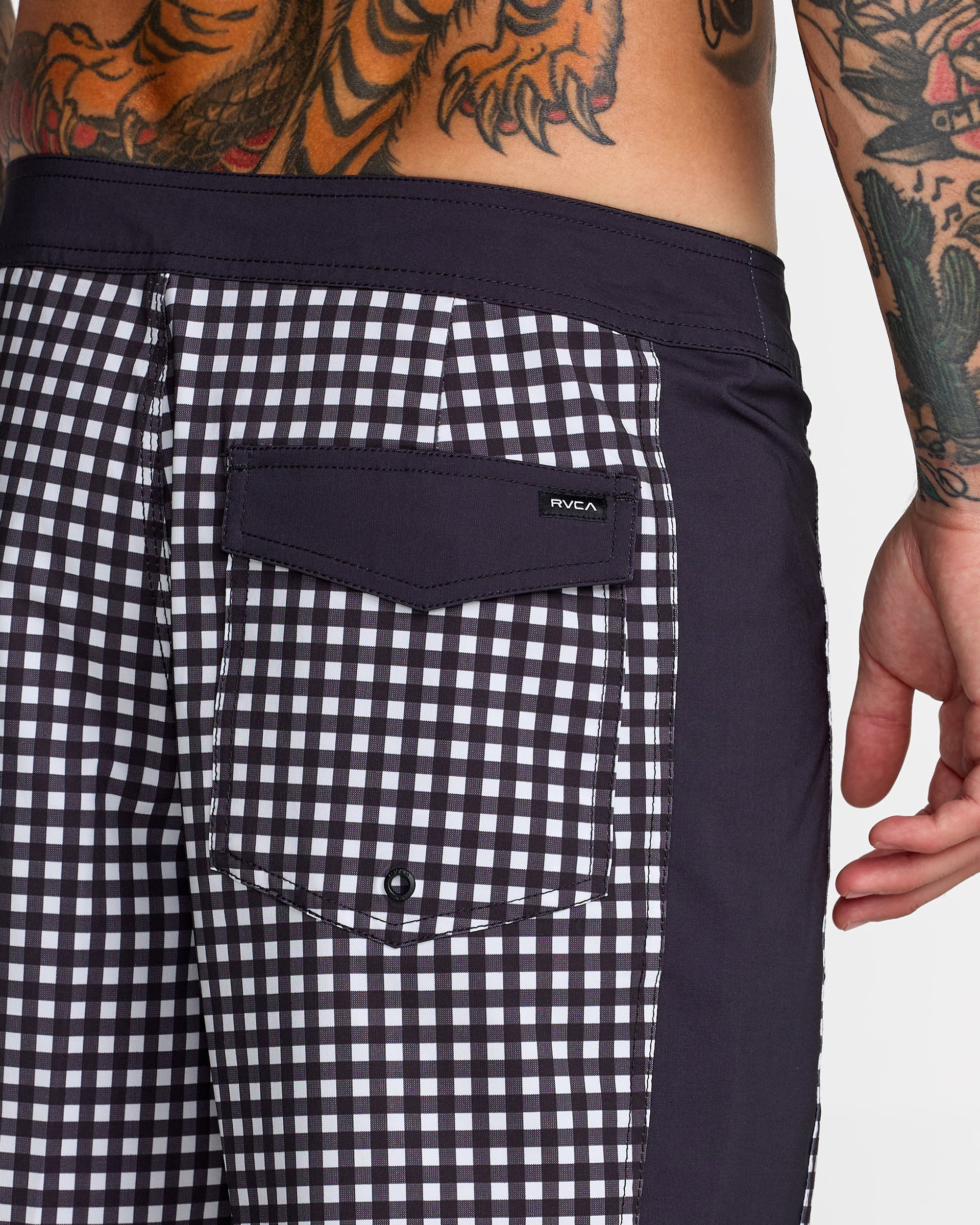 Hawaii Apex 2 Boardshort 18" - Black White