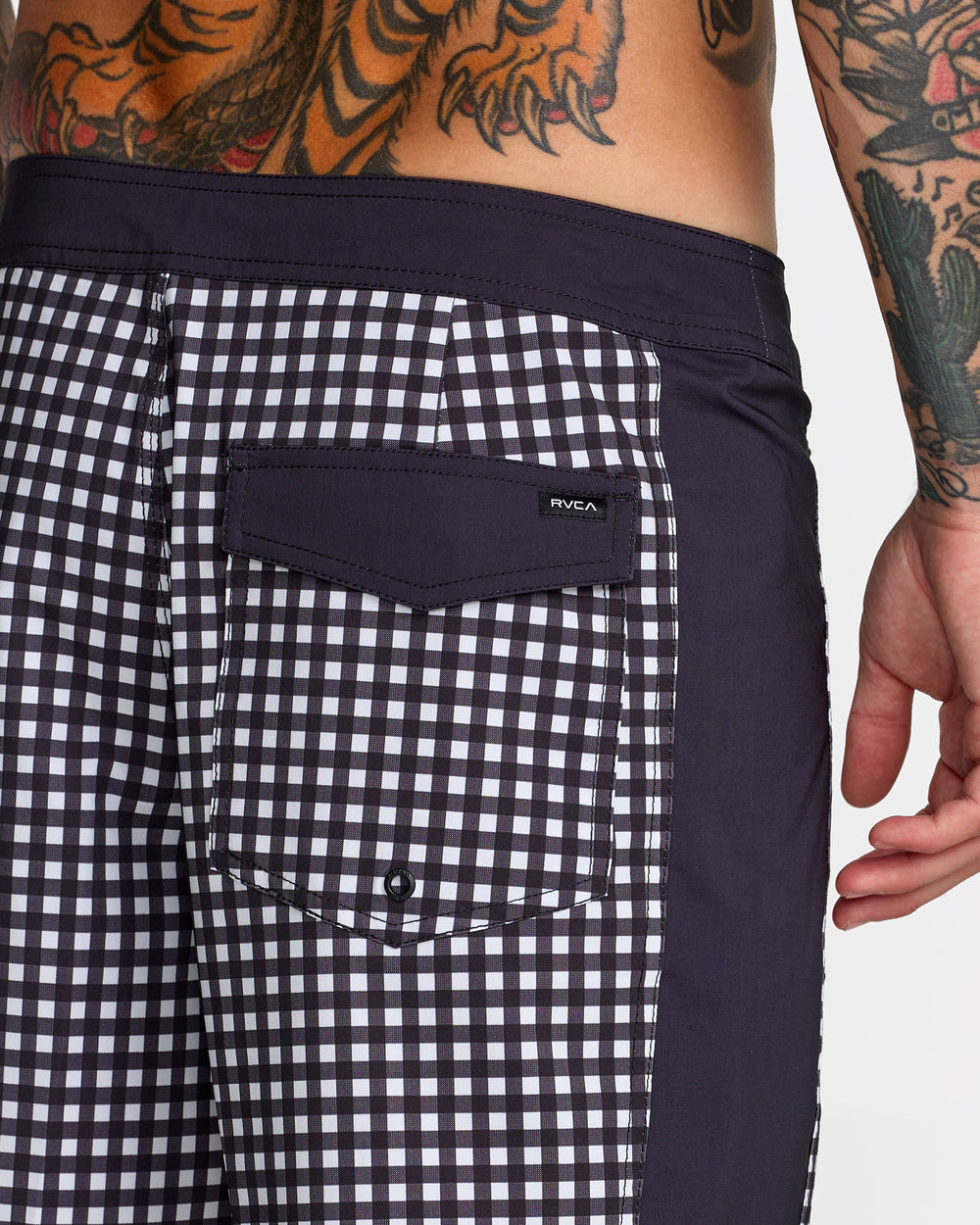 Hawaii Apex 2 Boardshort 18" - Black White