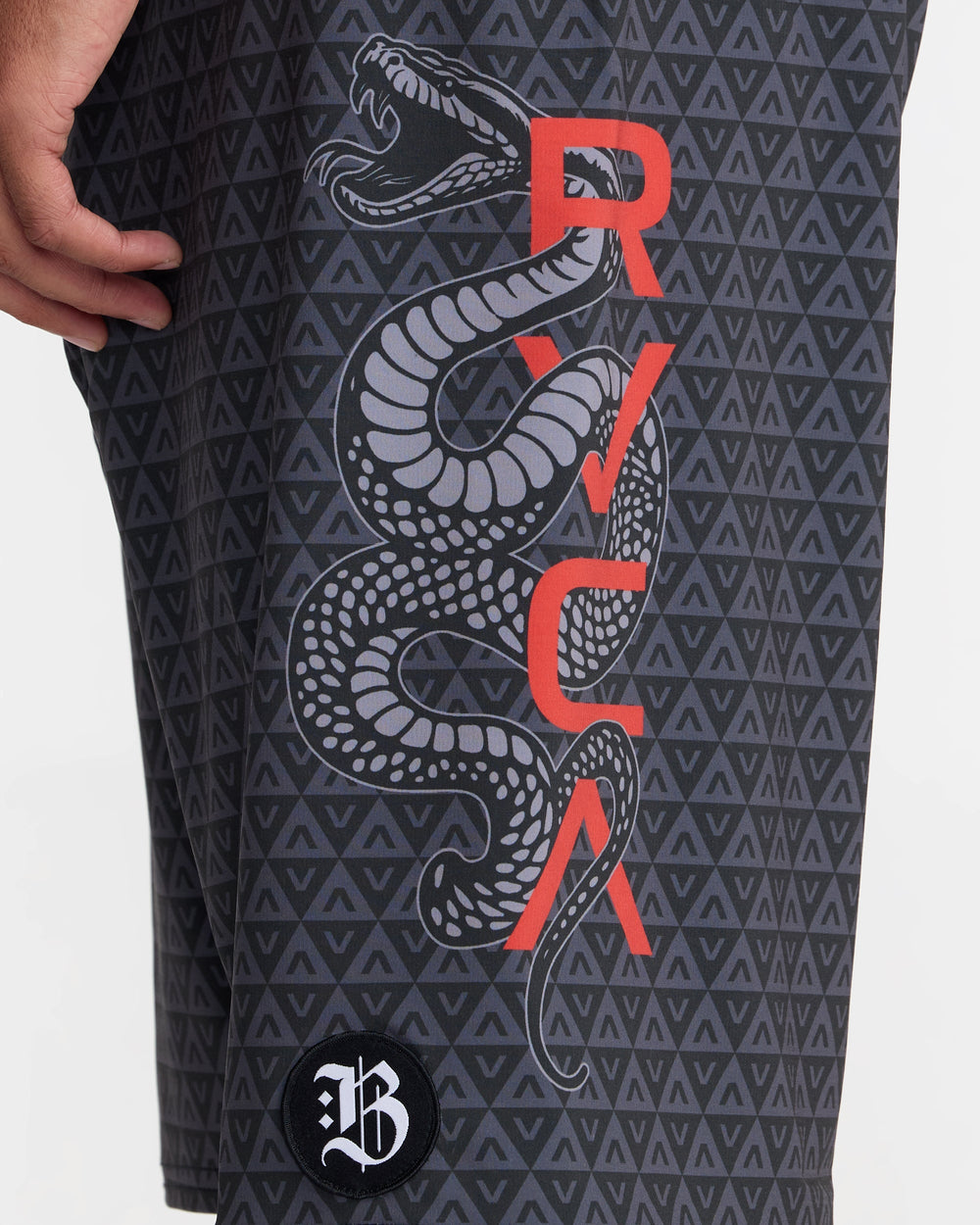 Barron Snake 21" - Black