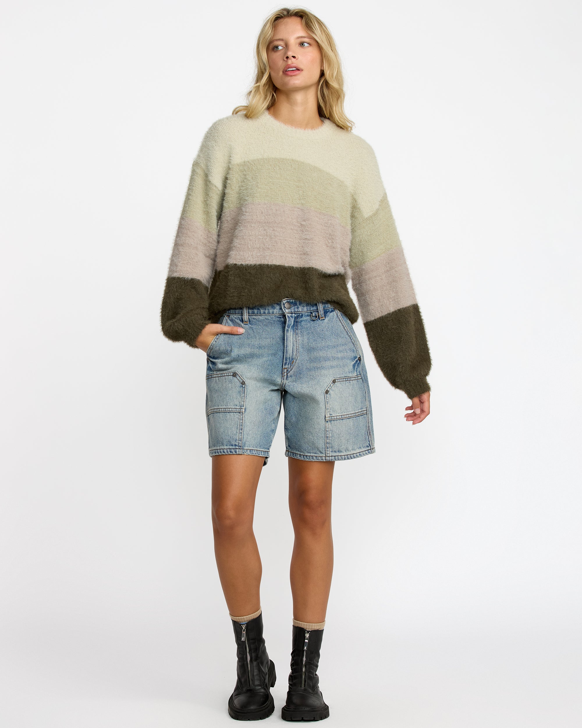 Chainmail Short II - Light Vintage Indigo