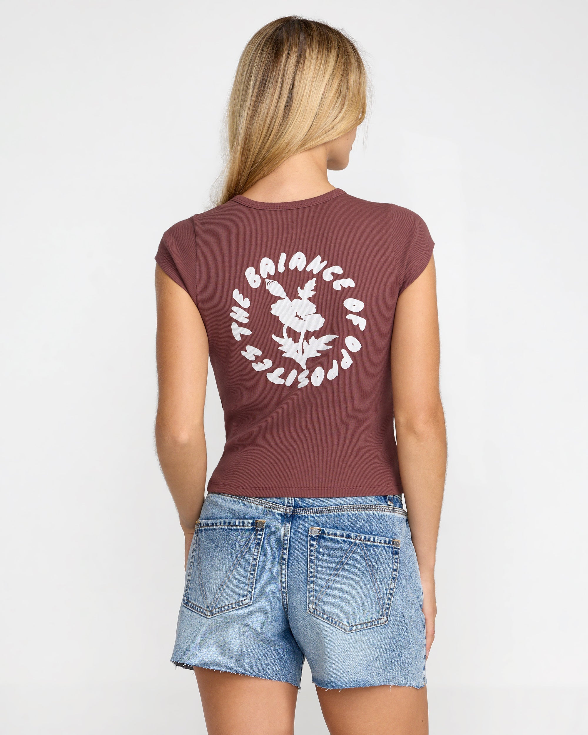 Ribbed Slim Tee - Terra Brown
