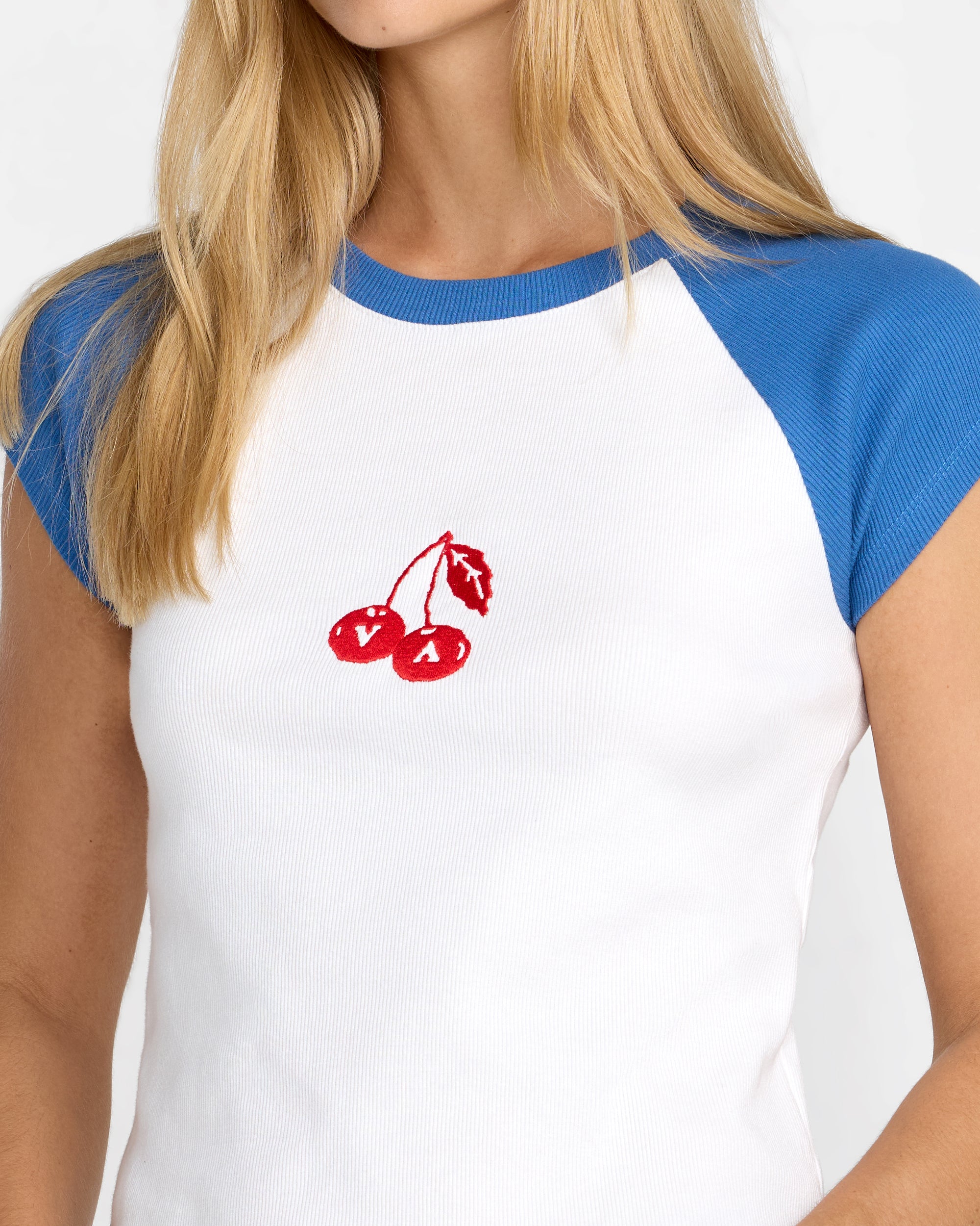 Roam Raglan - Blue Relic