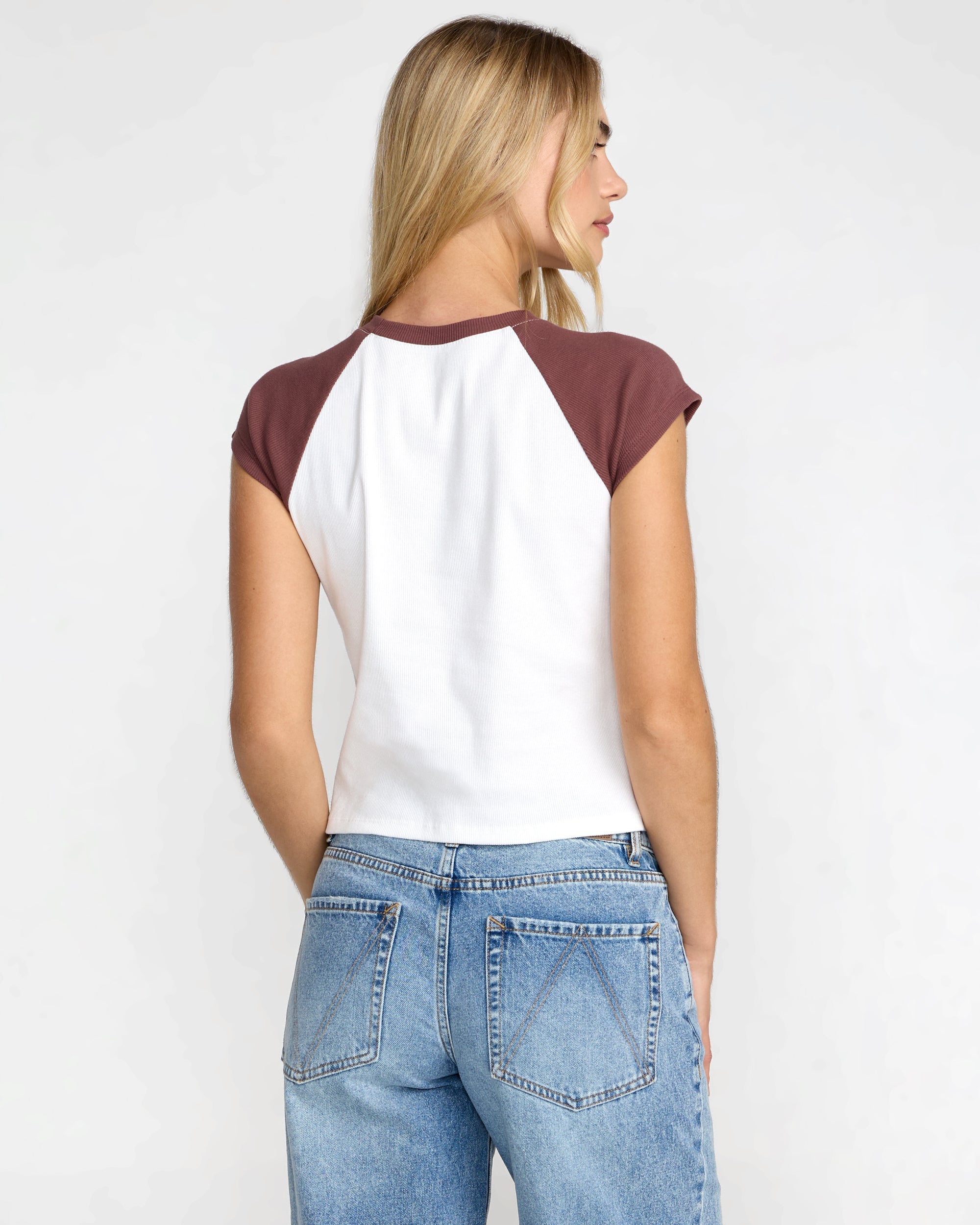 Roam Raglan - Terra Brown