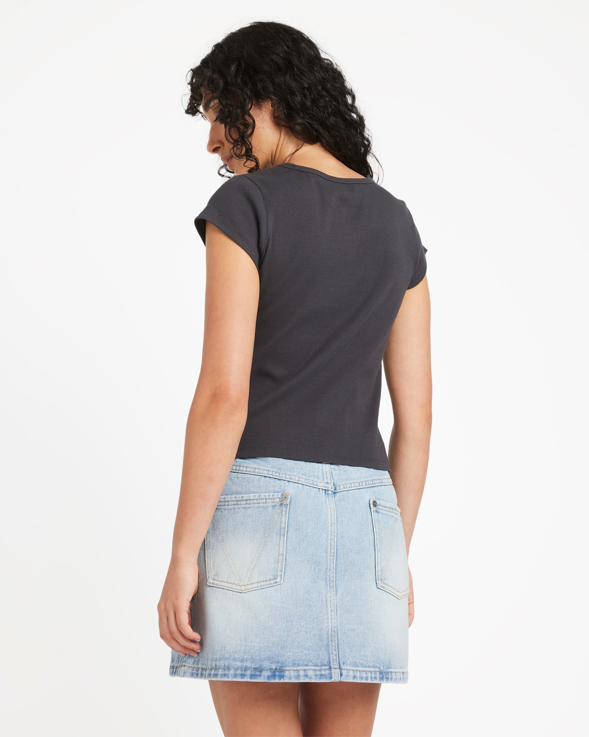Ribbed Slim Tee - Washed Black