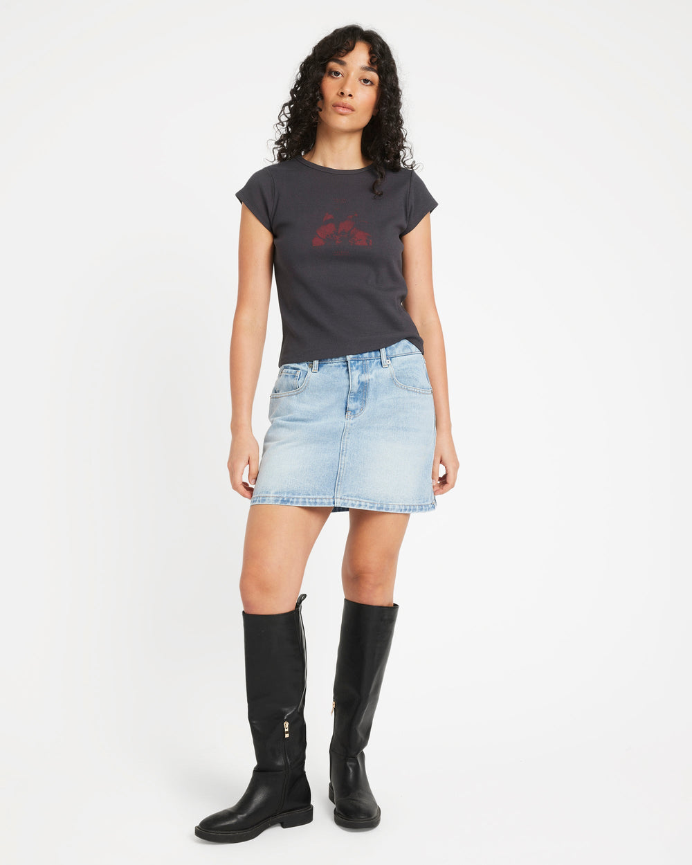 Ribbed Slim Tee - Washed Black