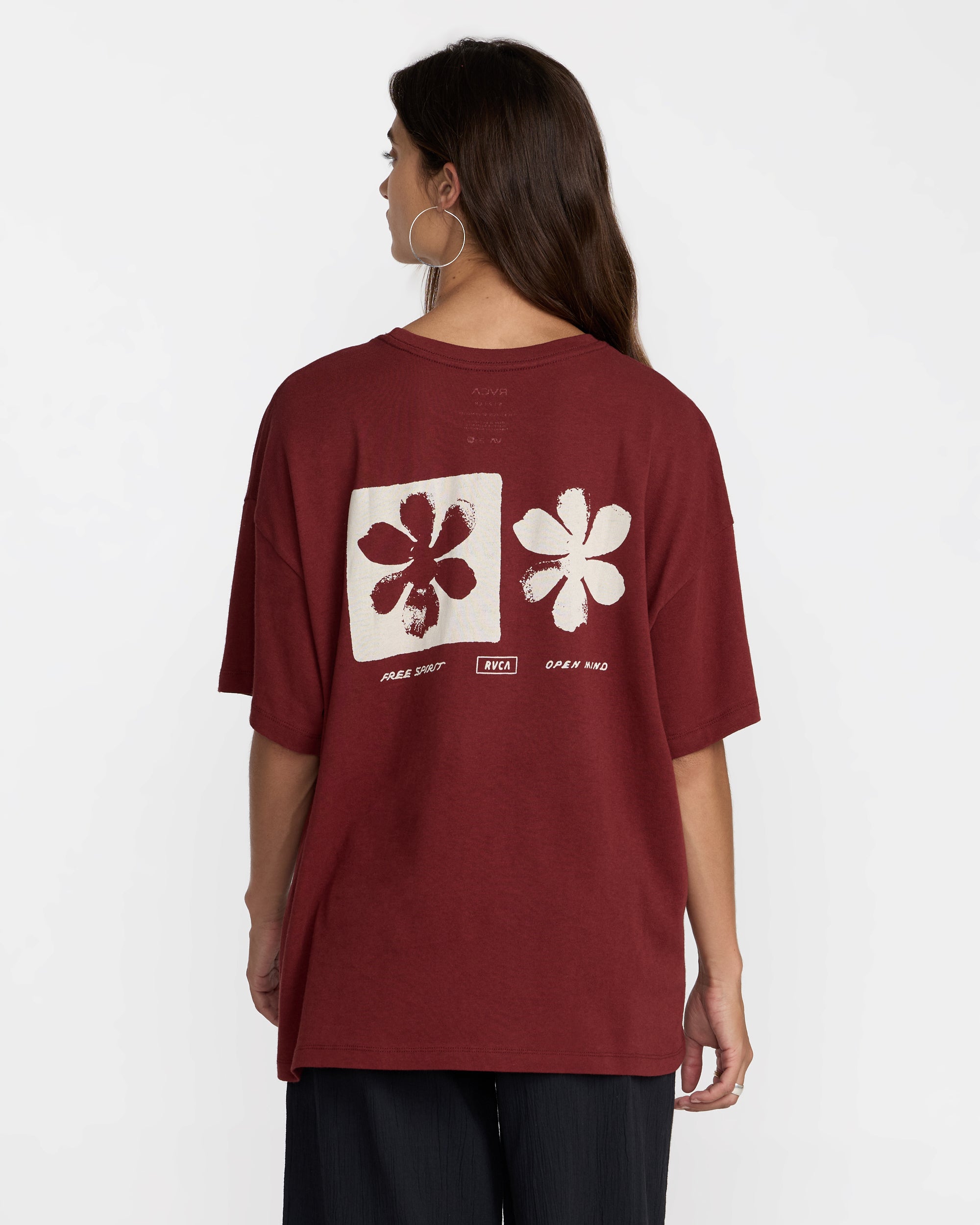 Open Minds Boyfriend Tee - Madder Brown