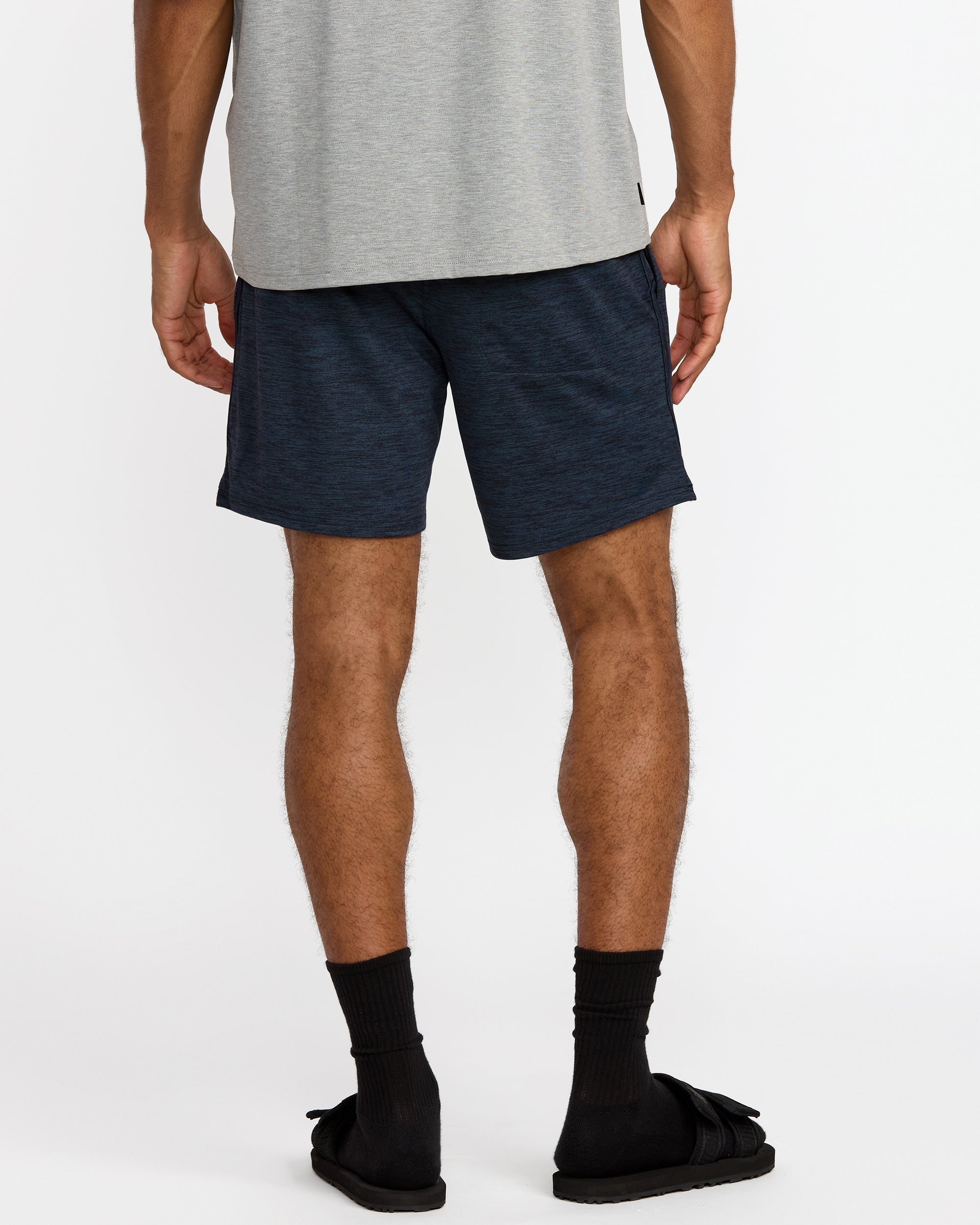 Yogger Recover 17" Short - Garage Blue