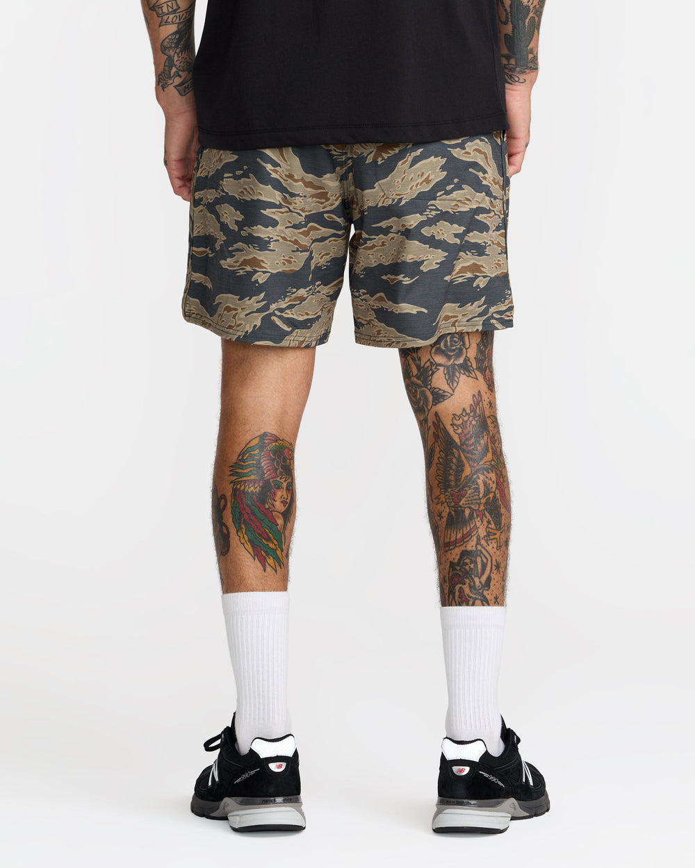 Yogger Recover 17" Shorts - Tiger Camo