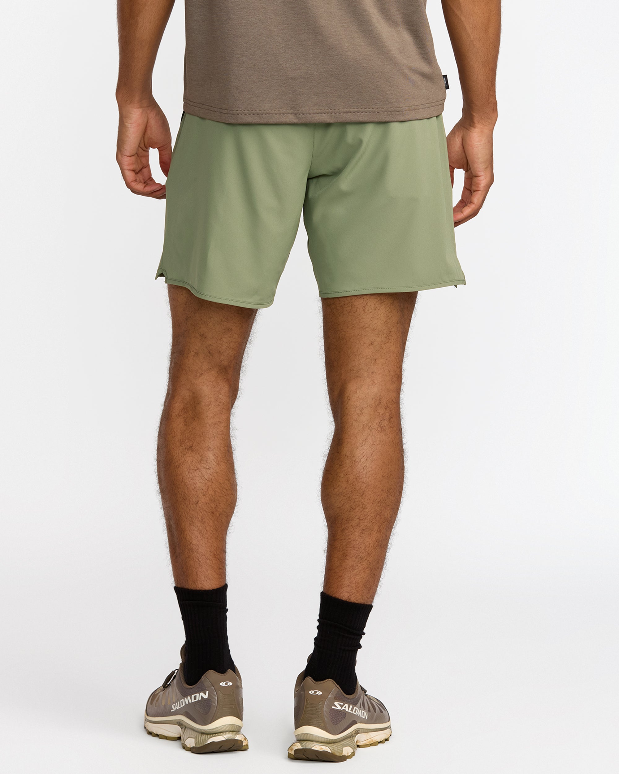 Yogger Stretch 17" Short - Ranger Green