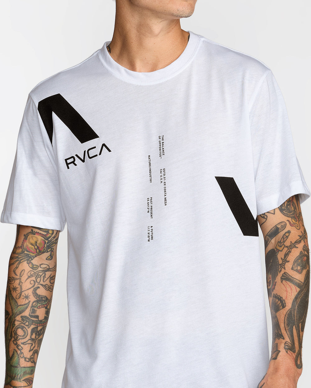VAa Divided Short Sleeve Tee - White