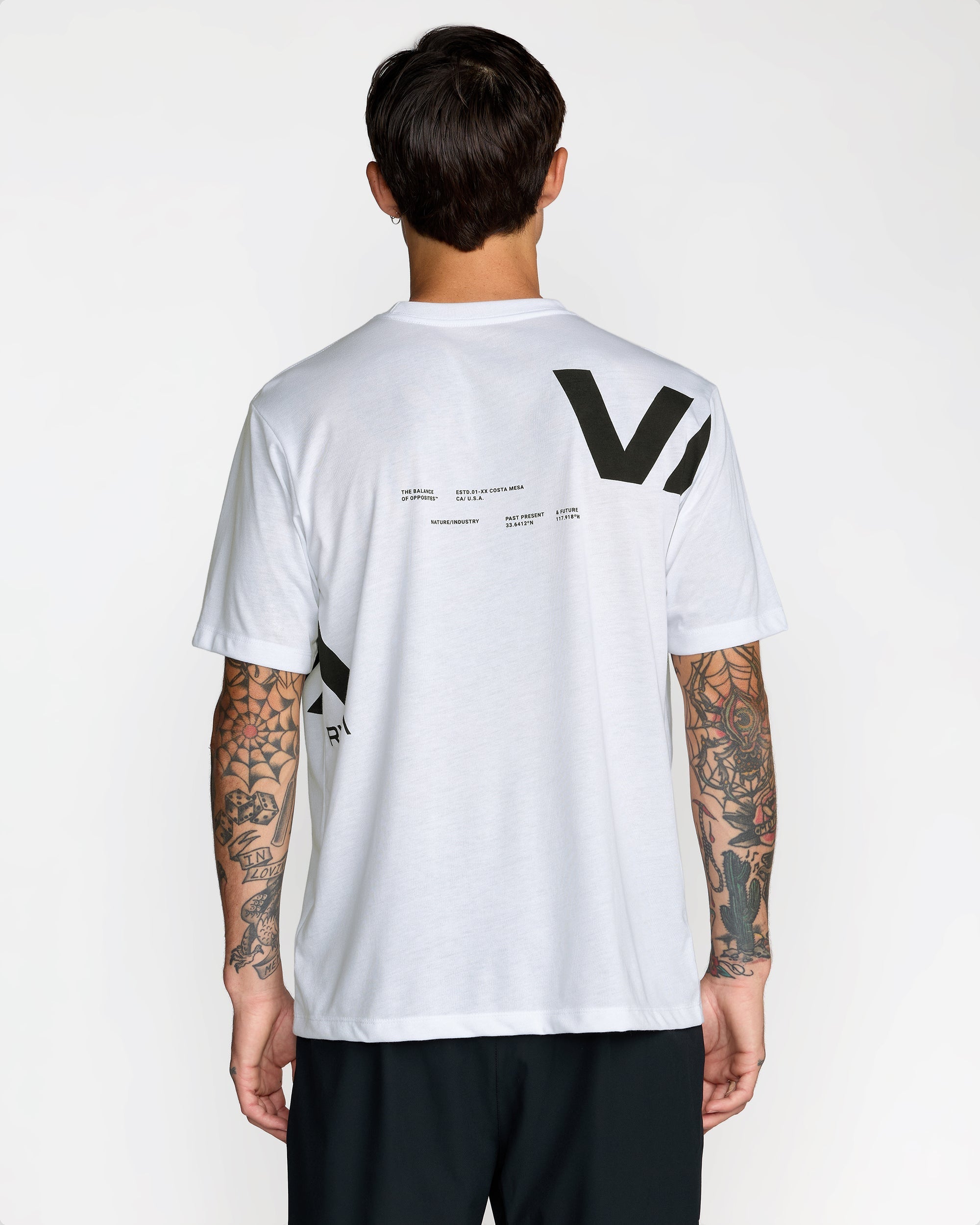 VAa Divided Short Sleeve Tee - White