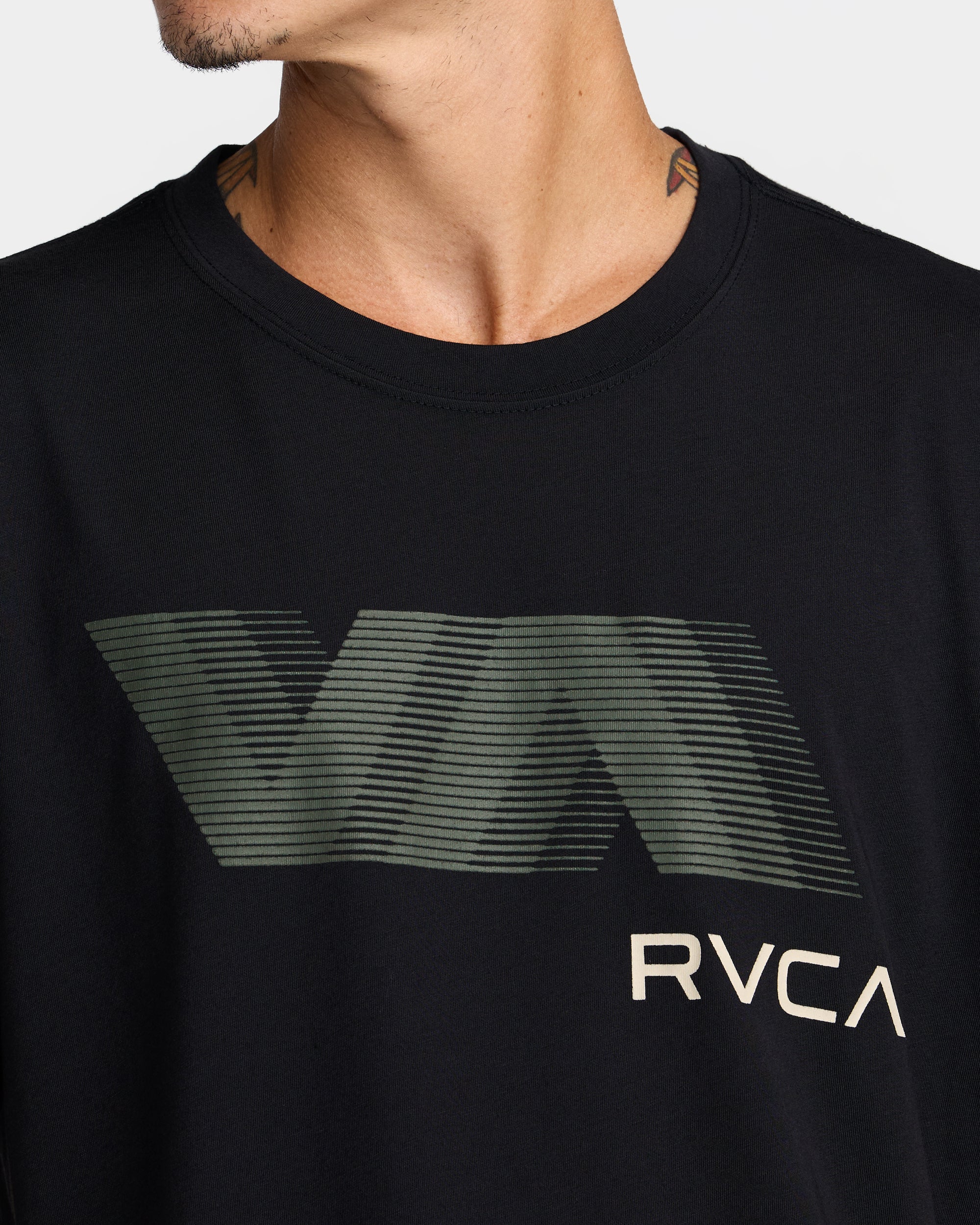 VA Blur Short Sleeve Tee - Black2