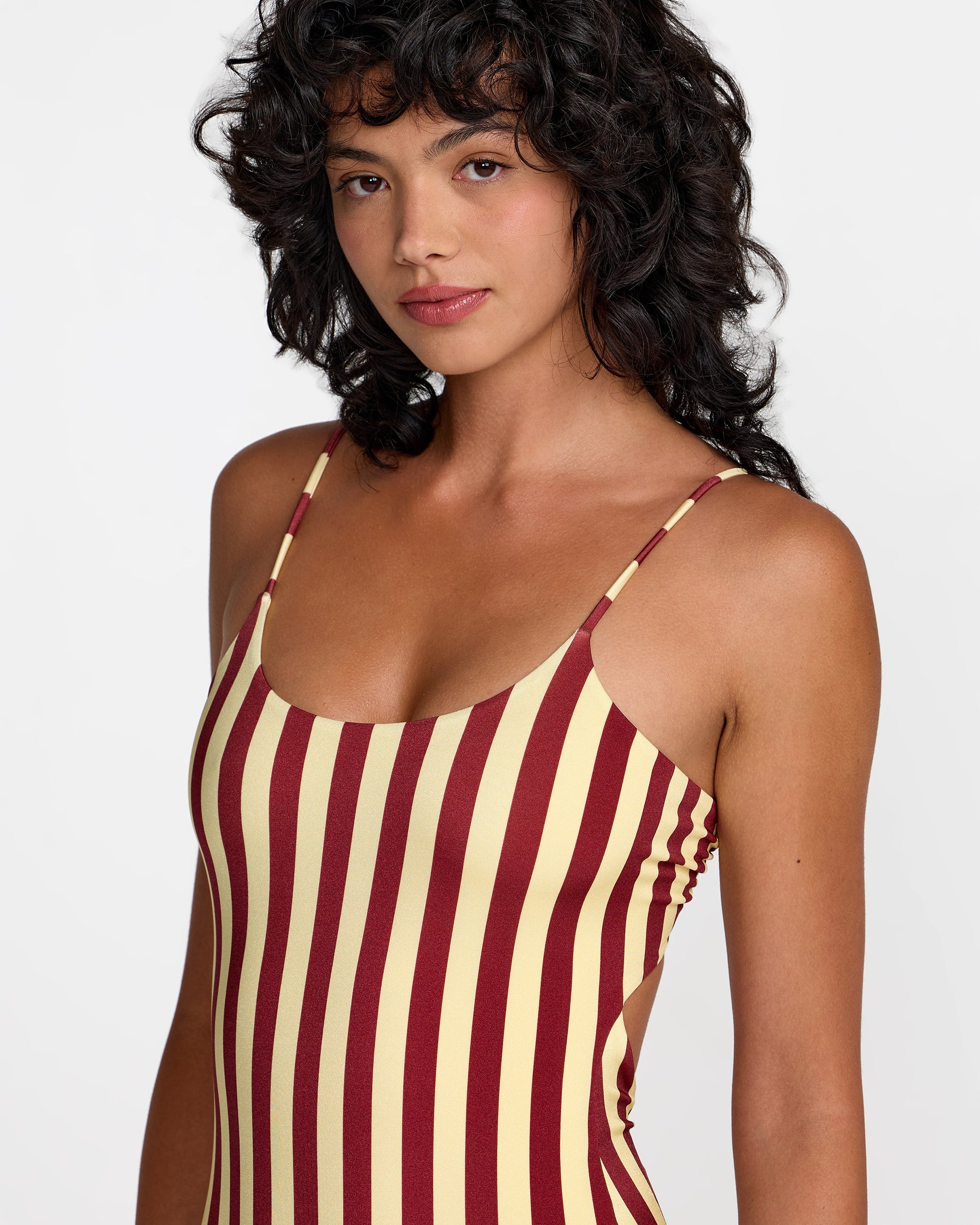 Leon Basic Scoop One Piece - Sunshine
