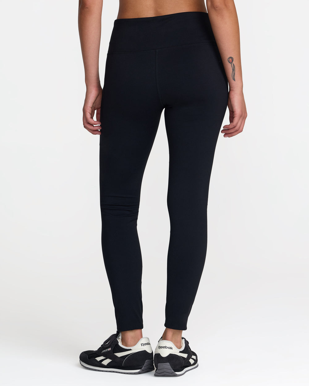 VA Essential Legging II - Black