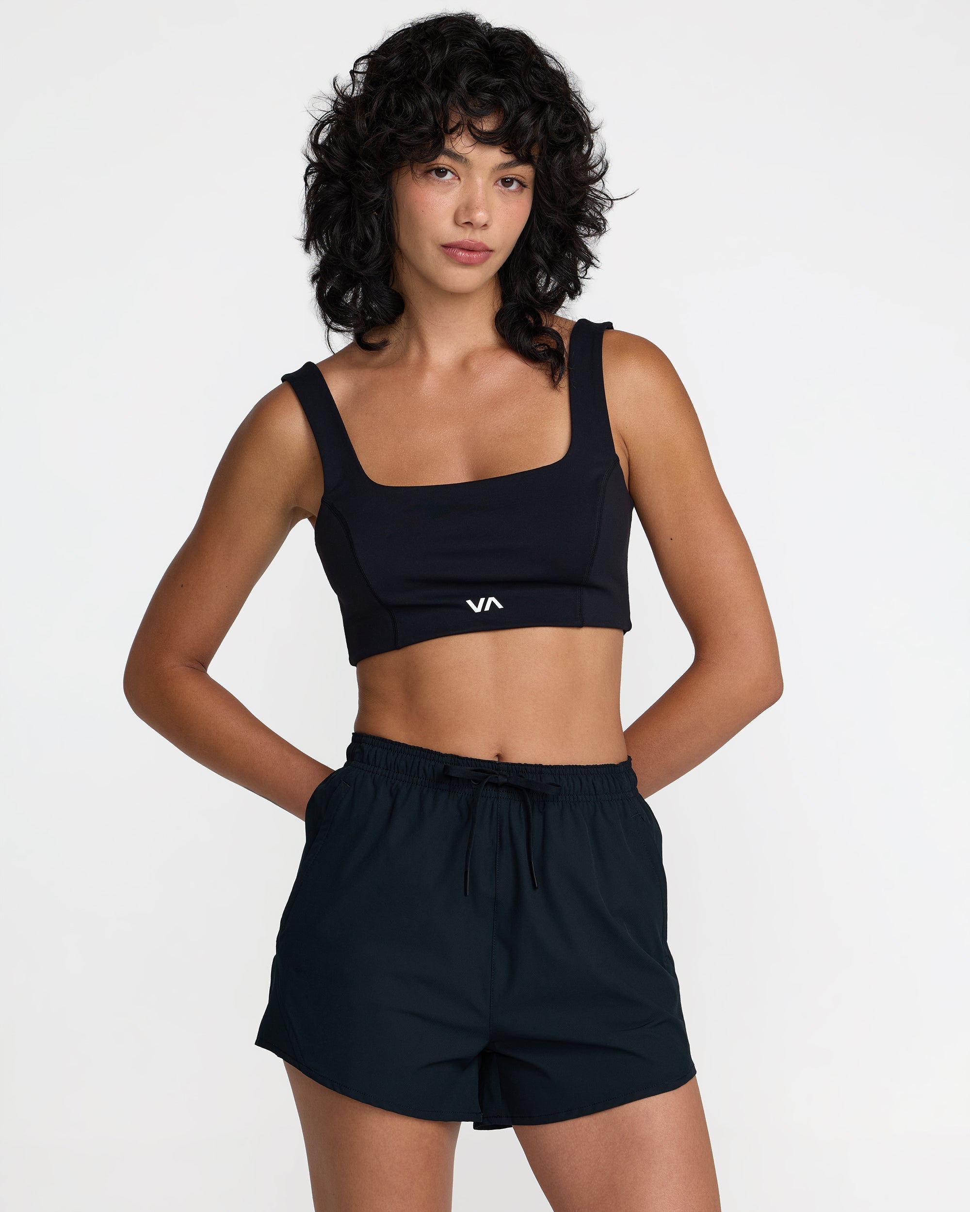 VA Essential Yogger 12" Short - Black