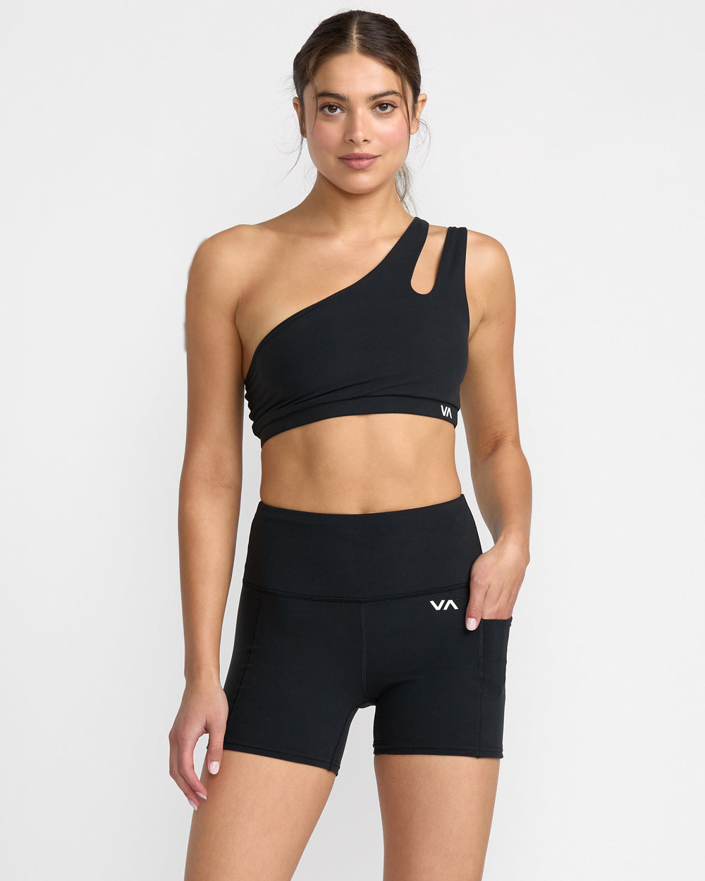 VA Essential Pocket Short II - Black