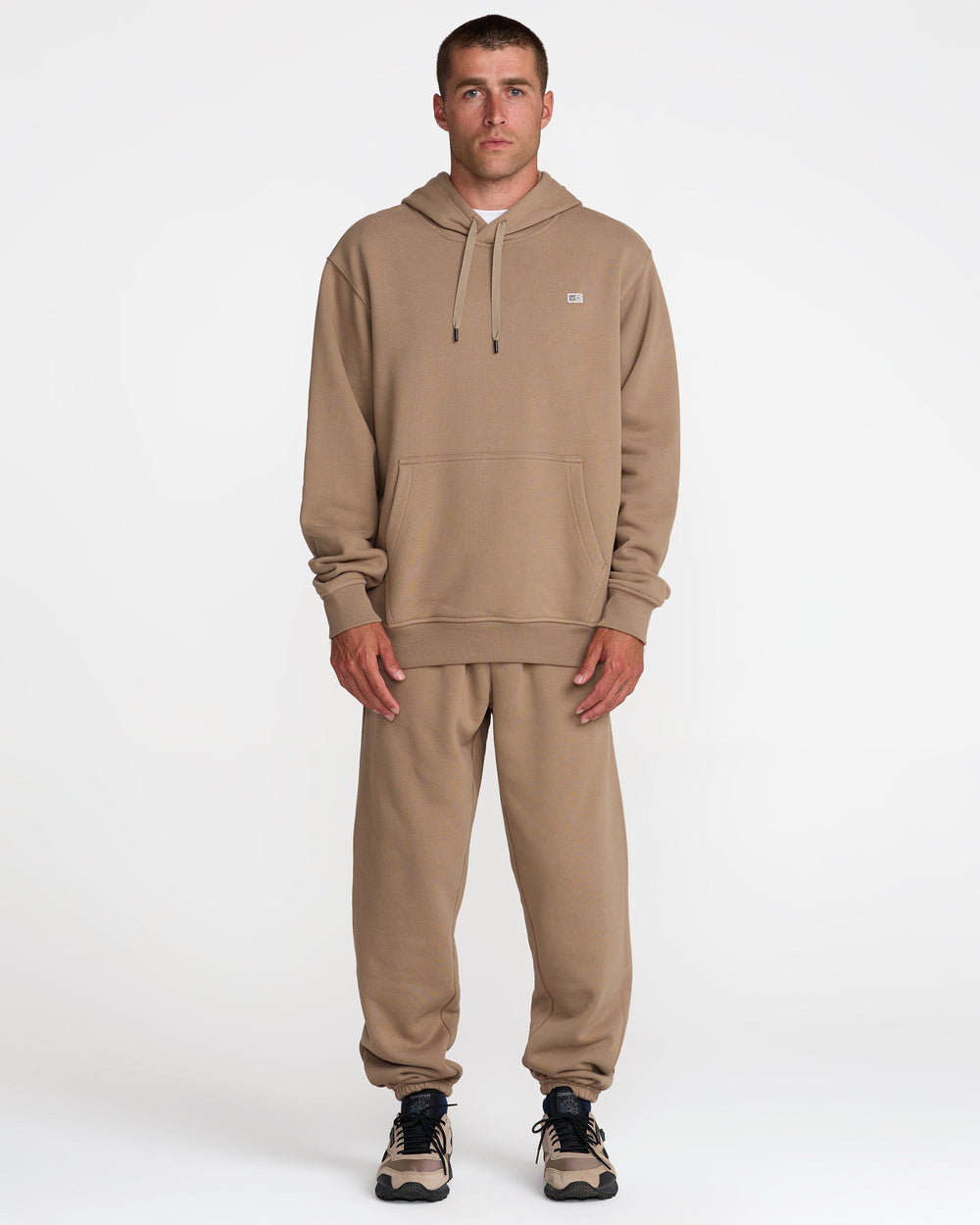 VA Essential Sweatpant - Dark Khaki
