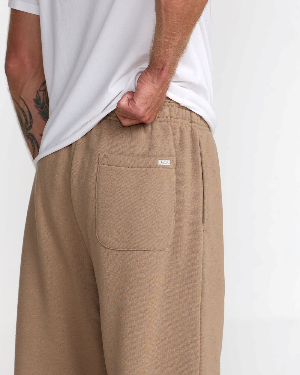 VA Essential Sweatpant - Dark Khaki