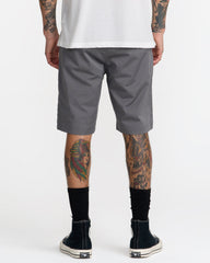 Weekend Stretch Short 20" - Smoke