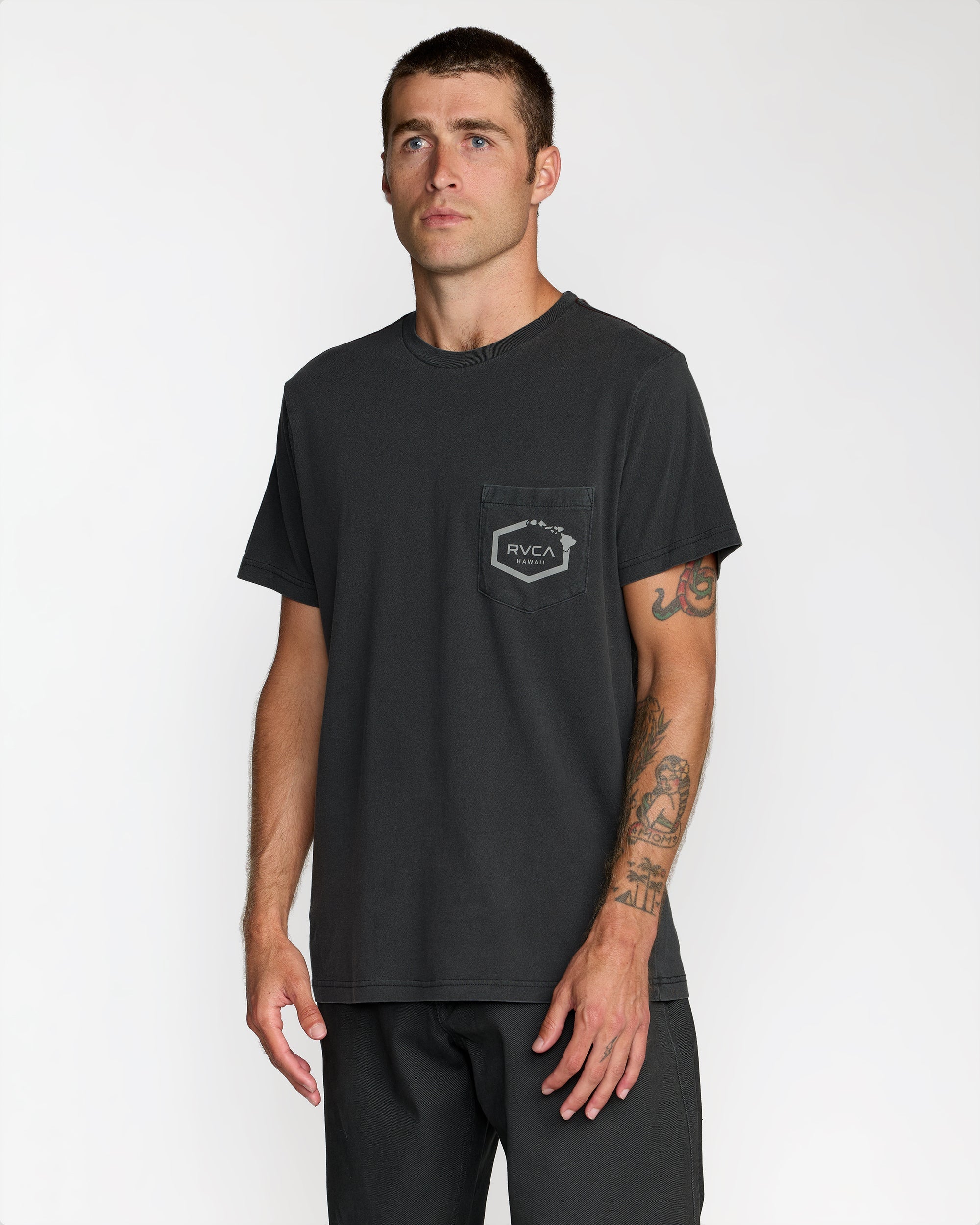 Island Hex Pocket Short Sleeve Tee - Pirate Black