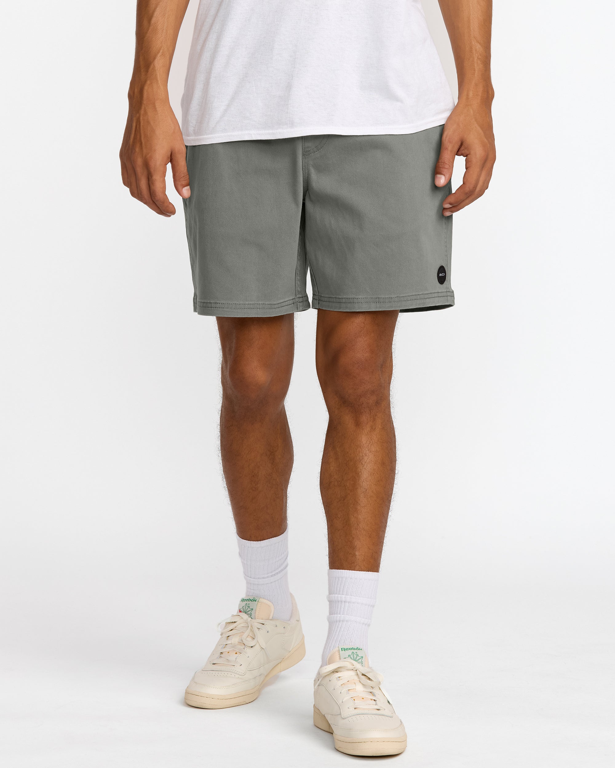 Escape Elastic Short - Sage Leaf