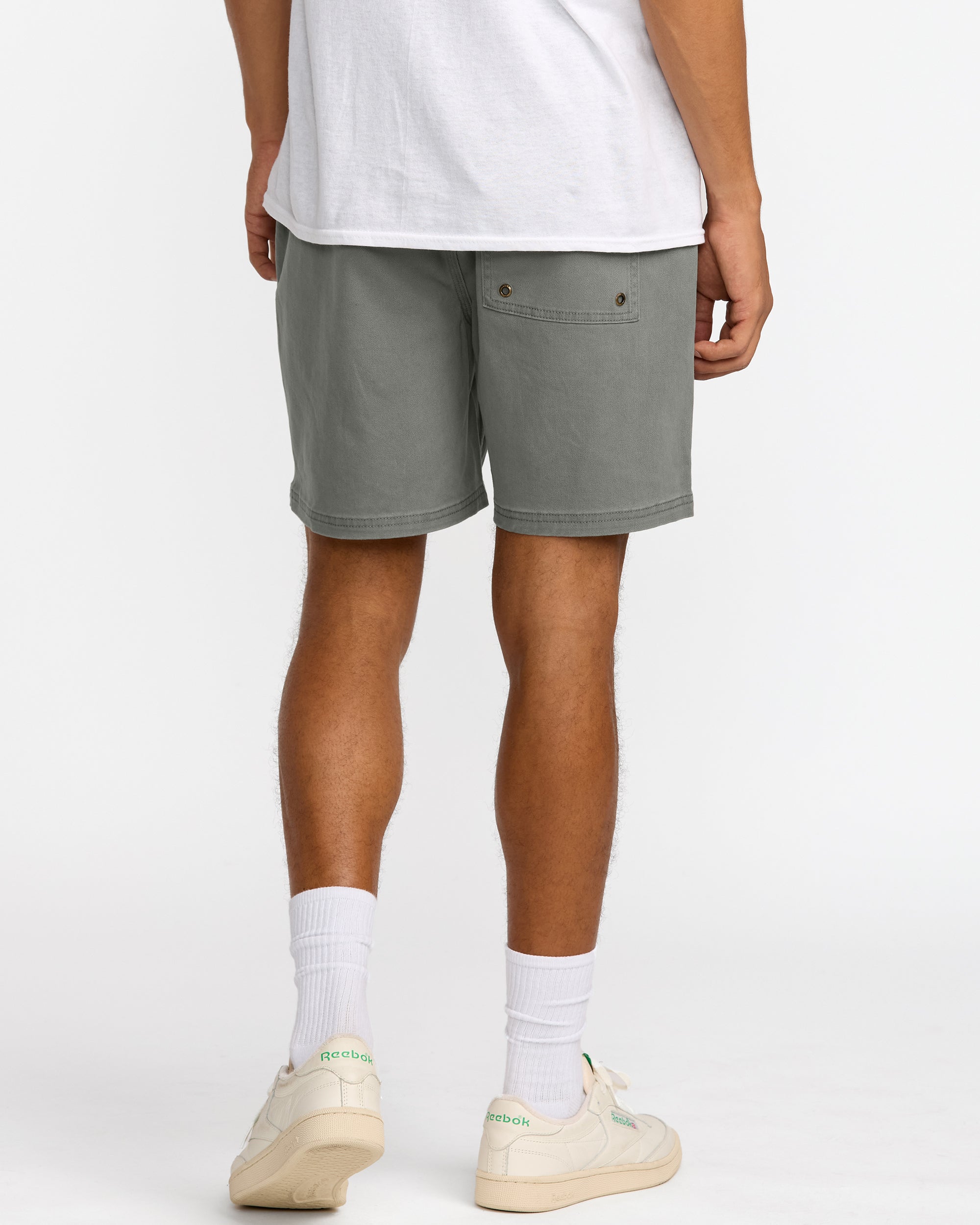 Escape Elastic Short - Sage Leaf