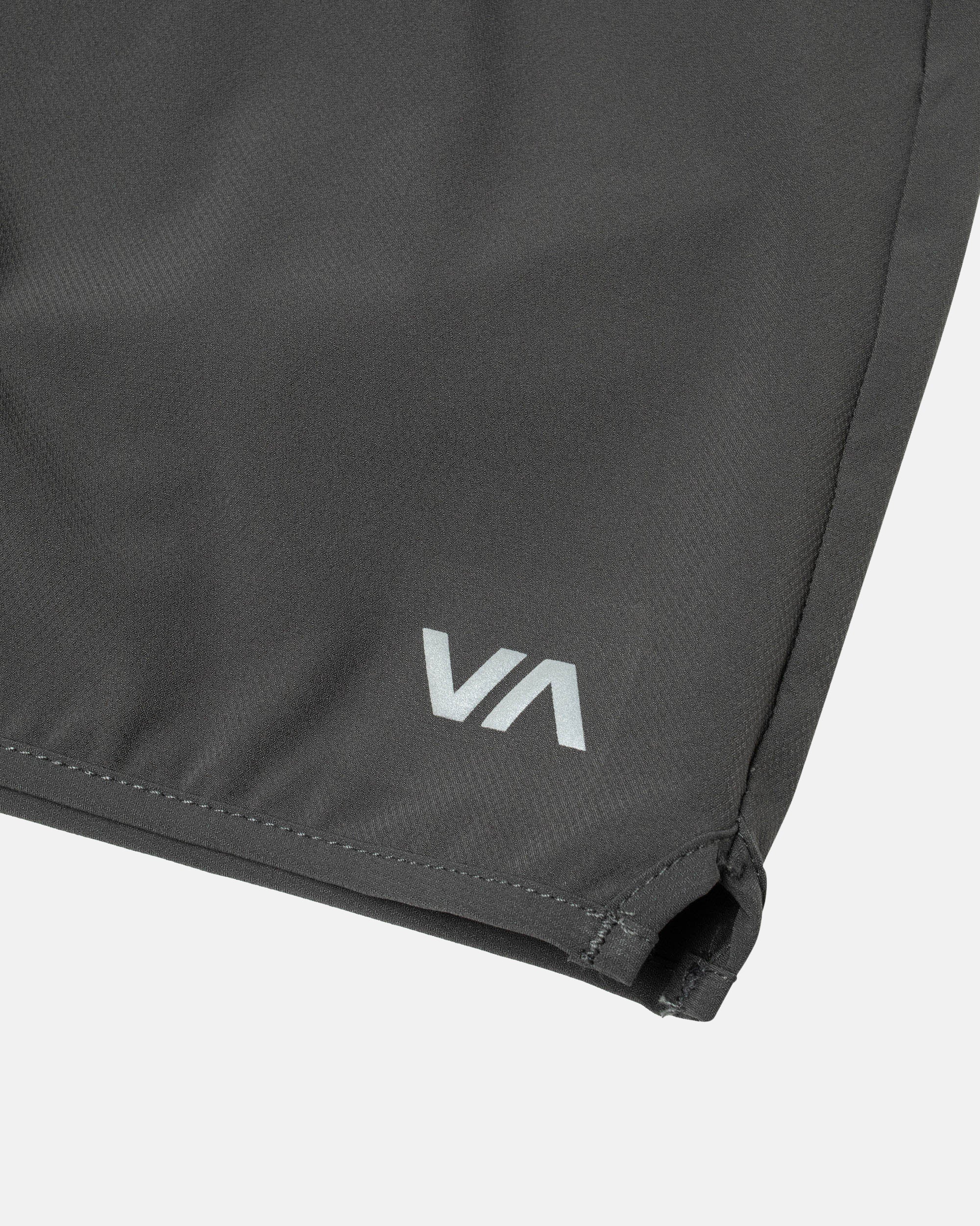 Yogger Stretch 17" Short - Slate