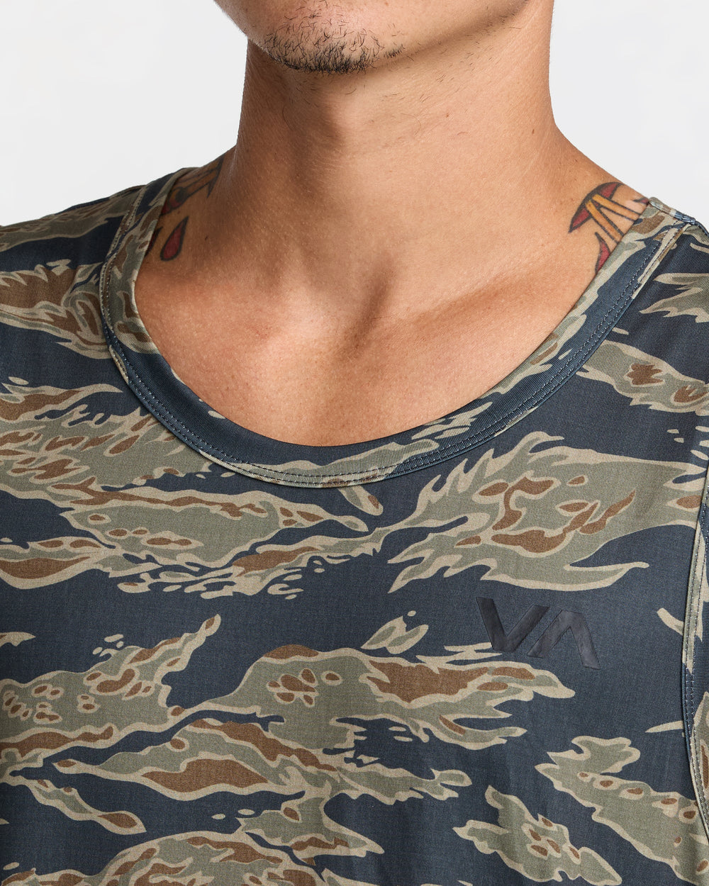 Sport Vent Sleeveless Tank Top - Tiger Camo